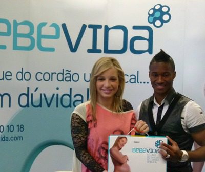 Luciana Abreu e Yannick Djaló visitam BebéVida
